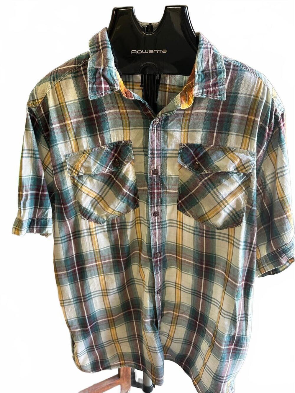 The North Face Plaid Button-Up Shirt XL